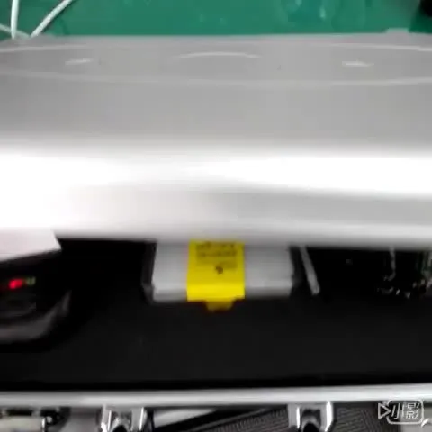 Tonomètre à rebond automatique pour Intra